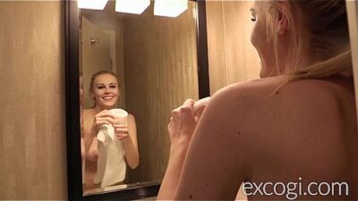 Redhead Beauty Riding for Facial in Gorgeous HD